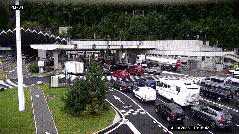 <h2>Webcam au péage du tunnel du Mont-Blanc, côté entrée France à Chamonix, au bout de l'A40</h2>
