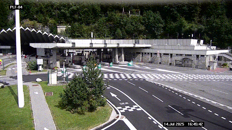 <h2>Webcam au péage du tunnel du Mont-Blanc, côté entrée France à Chamonix, au bout de l'A40</h2>