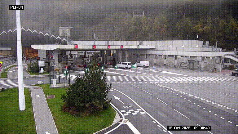 Webcam au péage du tunnel du Mont-Blanc, côté entrée France à Chamonix, au bout de l'A40