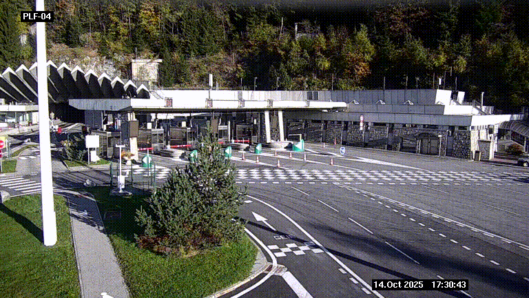 Webcam au péage du tunnel du Mont-Blanc, côté entrée France à Chamonix, au bout de l'A40