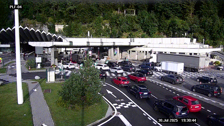 Webcam au péage du tunnel du Mont-Blanc, côté entrée France à Chamonix, au bout de l'A40