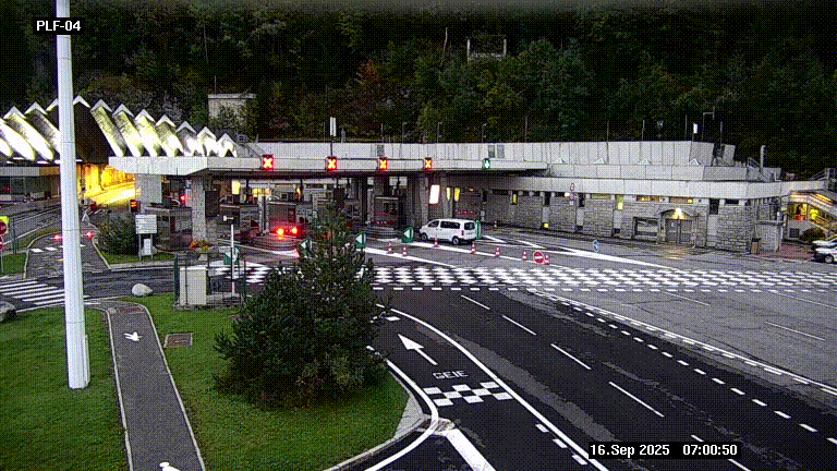 Webcam au péage du tunnel du Mont-Blanc, côté entrée France à Chamonix, au bout de l'A40