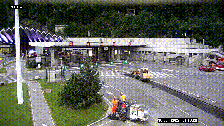 Webcam au péage du tunnel du Mont-Blanc, côté entrée France à Chamonix, au bout de l'A40