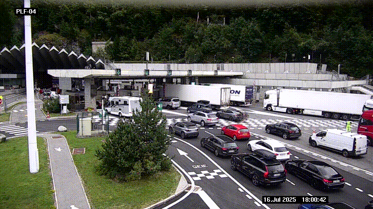 Webcam au péage du tunnel du Mont-Blanc, côté entrée France à Chamonix, au bout de l'A40