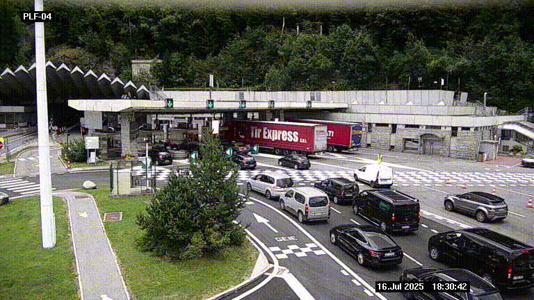 <h2>Webcam au péage du tunnel du Mont-Blanc, côté entrée France à Chamonix, au bout de l'A40</h2>