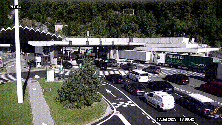 Webcam au péage du tunnel du Mont-Blanc, côté entrée France à Chamonix, au bout de l'A40