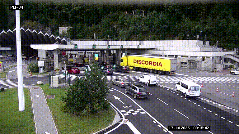 Webcam au péage du tunnel du Mont-Blanc, côté entrée France à Chamonix, au bout de l'A40