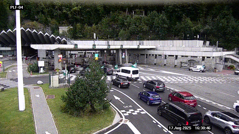 Webcam au péage du tunnel du Mont-Blanc, côté entrée France à Chamonix, au bout de l'A40