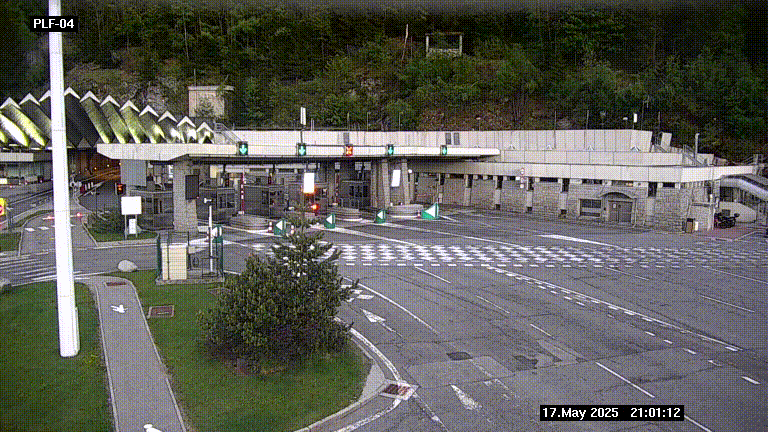 Webcam au péage du tunnel du Mont-Blanc, côté entrée France à Chamonix, au bout de l'A40