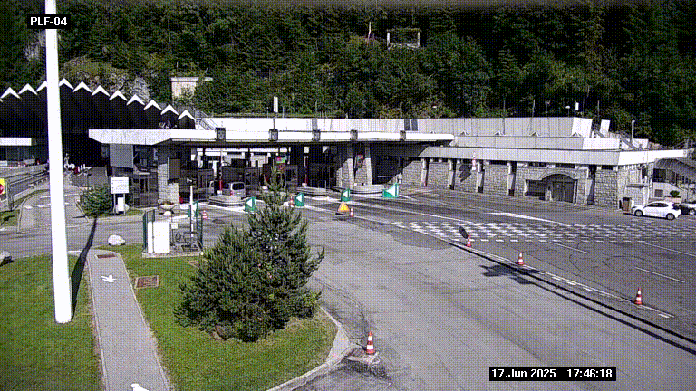 Webcam au péage du tunnel du Mont-Blanc, côté entrée France à Chamonix, au bout de l'A40