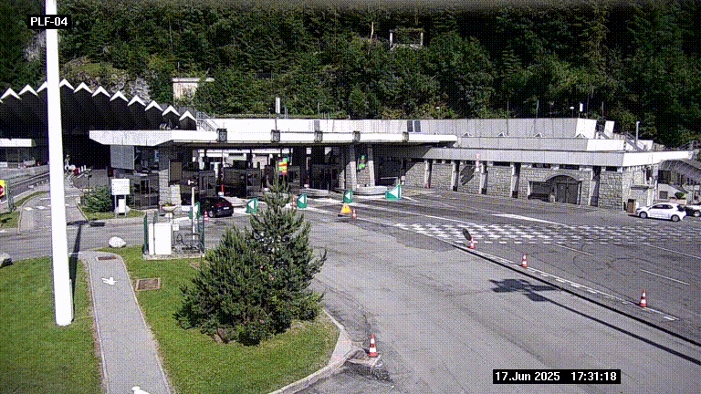 Webcam au péage du tunnel du Mont-Blanc, côté entrée France à Chamonix, au bout de l'A40