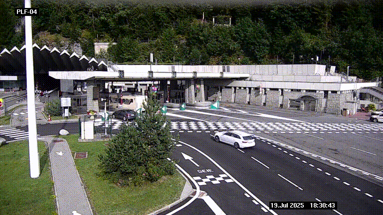 <h2>Webcam au péage du tunnel du Mont-Blanc, côté entrée France à Chamonix, au bout de l'A40</h2>