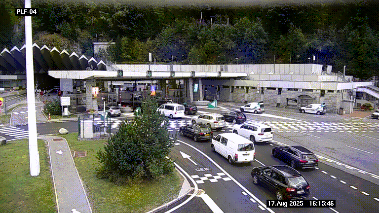 Webcam au péage du tunnel du Mont-Blanc, côté entrée France à Chamonix, au bout de l'A40