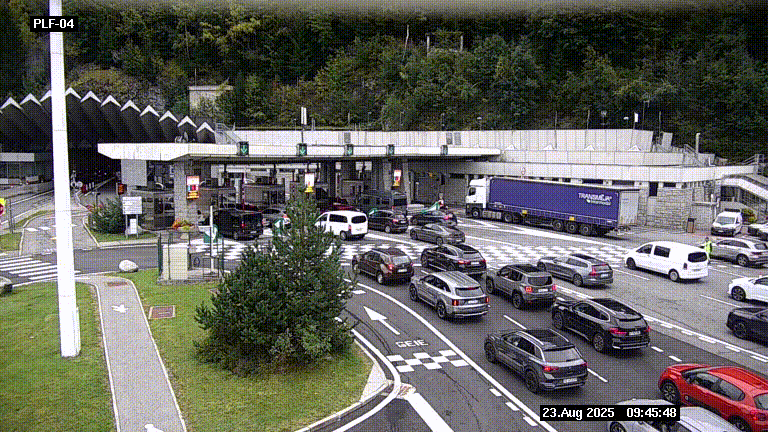 Webcam au péage du tunnel du Mont-Blanc, côté entrée France à Chamonix, au bout de l'A40
