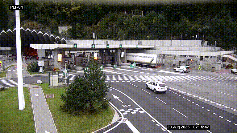 Webcam au péage du tunnel du Mont-Blanc, côté entrée France à Chamonix, au bout de l'A40