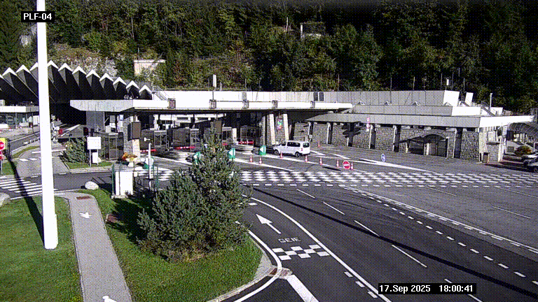 Webcam au péage du tunnel du Mont-Blanc, côté entrée France à Chamonix, au bout de l'A40