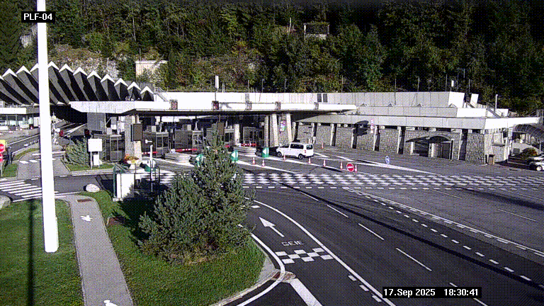 Webcam au péage du tunnel du Mont-Blanc, côté entrée France à Chamonix, au bout de l'A40