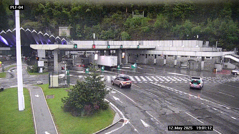 Webcam au péage du tunnel du Mont-Blanc, côté entrée France à Chamonix, au bout de l'A40