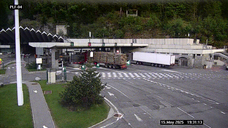 Webcam au péage du tunnel du Mont-Blanc, côté entrée France à Chamonix, au bout de l'A40