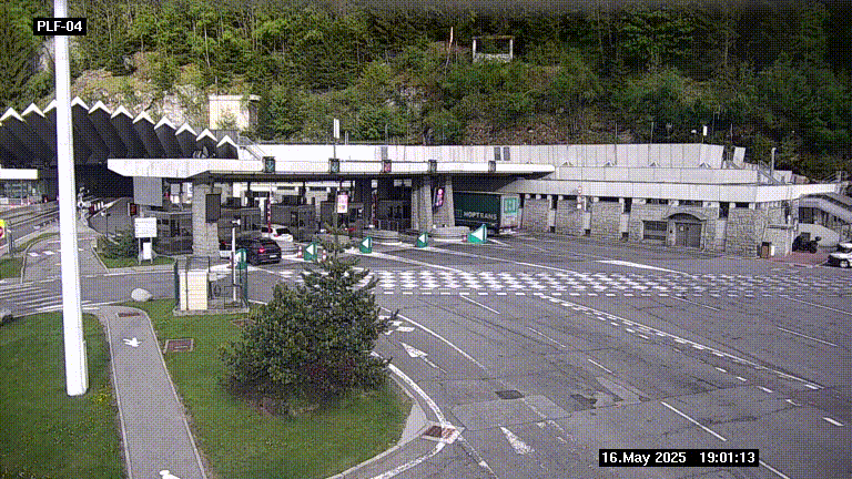 Webcam au péage du tunnel du Mont-Blanc, côté entrée France à Chamonix, au bout de l'A40