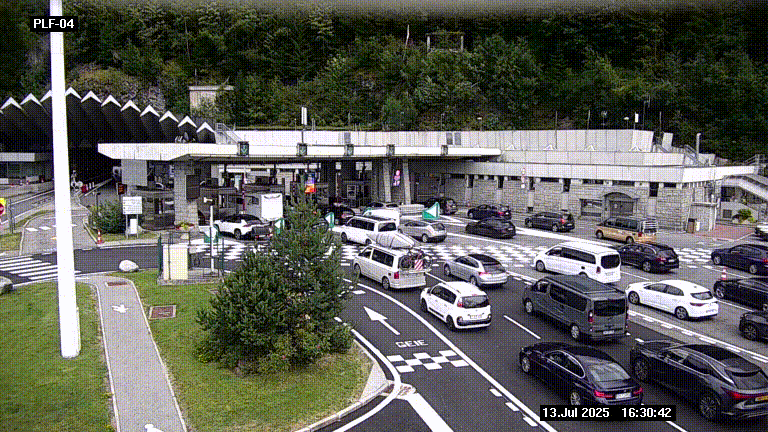 Webcam au péage du tunnel du Mont-Blanc, côté entrée France à Chamonix, au bout de l'A40