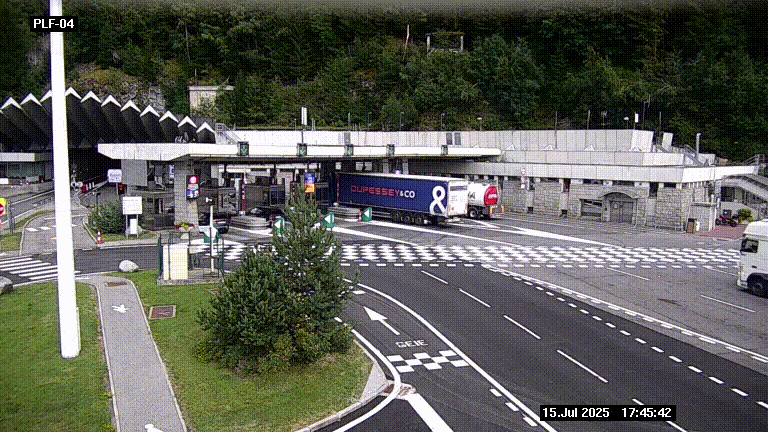 Webcam au péage du tunnel du Mont-Blanc, côté entrée France à Chamonix, au bout de l'A40