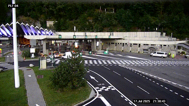 Webcam au péage du tunnel du Mont-Blanc, côté entrée France à Chamonix, au bout de l'A40
