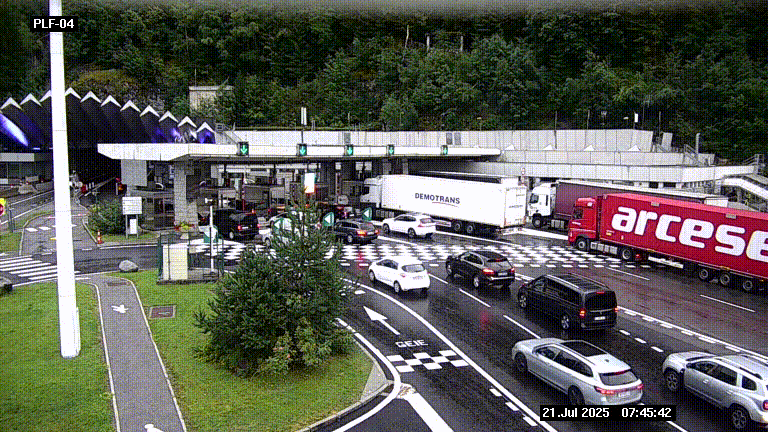 Webcam au péage du tunnel du Mont-Blanc, côté entrée France à Chamonix, au bout de l'A40