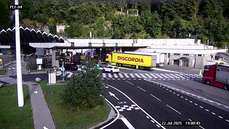 Webcam au péage du tunnel du Mont-Blanc, côté entrée France à Chamonix, au bout de l'A40