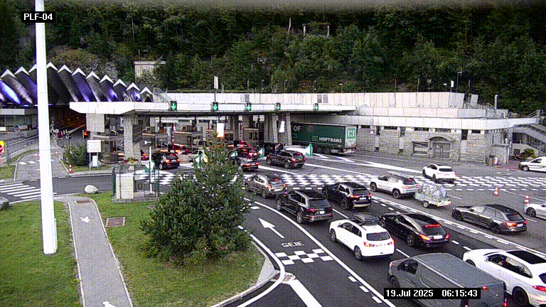 Webcam au péage du tunnel du Mont-Blanc, côté entrée France à Chamonix, au bout de l'A40