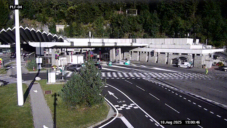 Webcam au péage du tunnel du Mont-Blanc, côté entrée France à Chamonix, au bout de l'A40