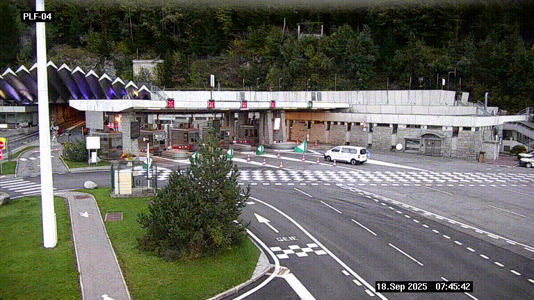 <h2>Webcam au péage du tunnel du Mont-Blanc, côté entrée France à Chamonix, au bout de l'A40</h2>