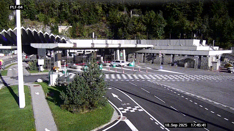 <h2>Webcam au péage du tunnel du Mont-Blanc, côté entrée France à Chamonix, au bout de l'A40</h2>