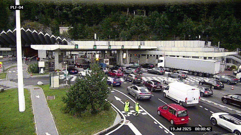 Webcam au péage du tunnel du Mont-Blanc, côté entrée France à Chamonix, au bout de l'A40