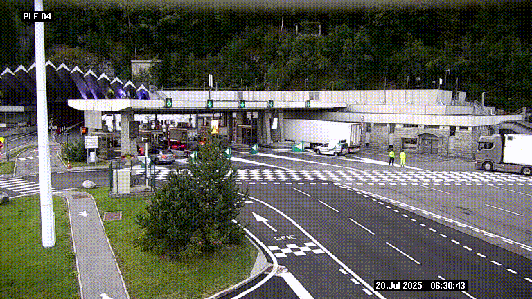 <h2>Webcam au péage du tunnel du Mont-Blanc, côté entrée France à Chamonix, au bout de l'A40</h2>