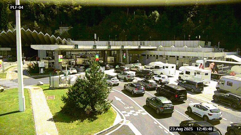 Webcam au péage du tunnel du Mont-Blanc, côté entrée France à Chamonix, au bout de l'A40