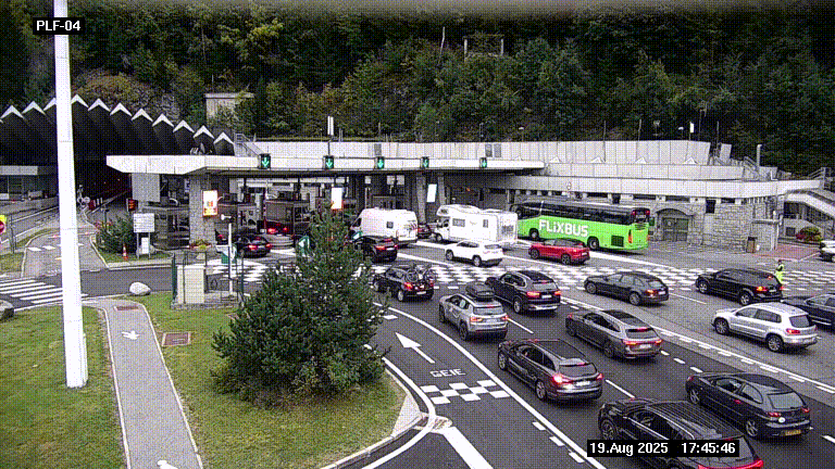 Webcam au péage du tunnel du Mont-Blanc, côté entrée France à Chamonix, au bout de l'A40
