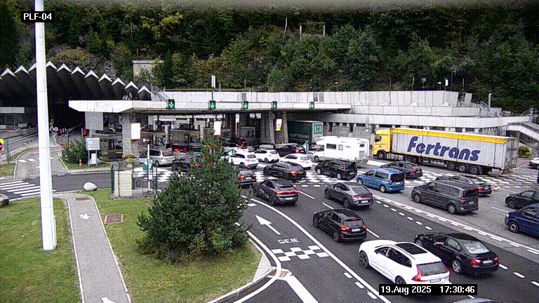 Webcam au péage du tunnel du Mont-Blanc, côté entrée France à Chamonix, au bout de l'A40