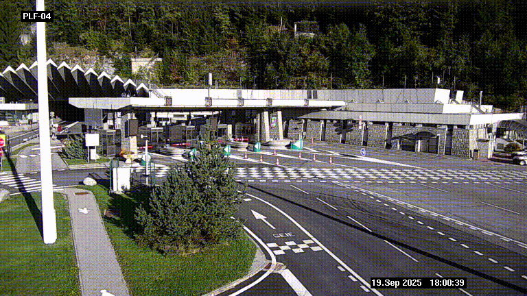 Webcam au péage du tunnel du Mont-Blanc, côté entrée France à Chamonix, au bout de l'A40