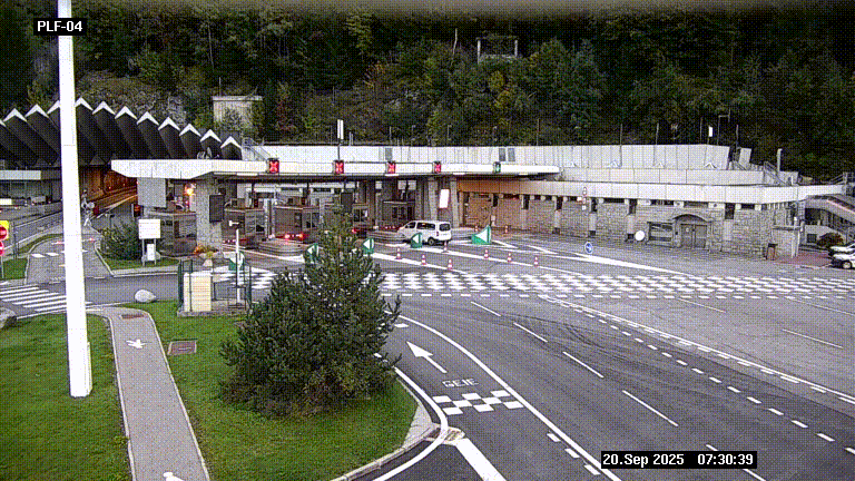 Webcam au péage du tunnel du Mont-Blanc, côté entrée France à Chamonix, au bout de l'A40