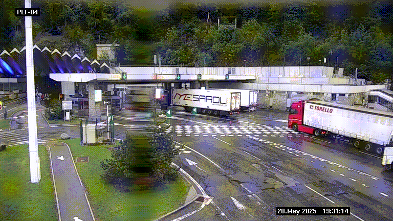 Webcam au péage du tunnel du Mont-Blanc, côté entrée France à Chamonix, au bout de l'A40