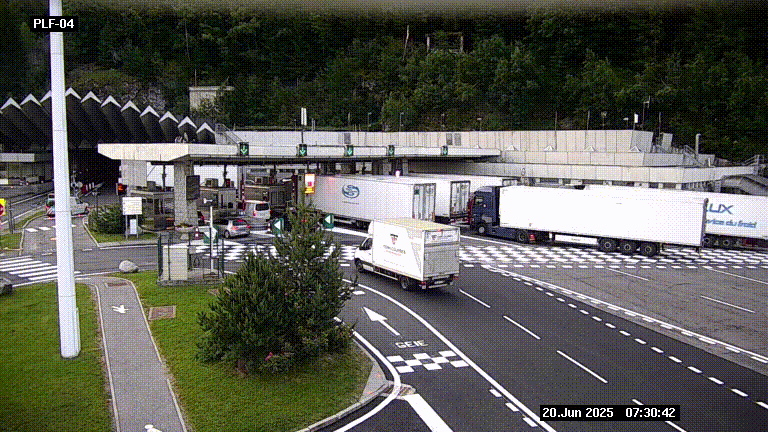 Webcam au péage du tunnel du Mont-Blanc, côté entrée France à Chamonix, au bout de l'A40