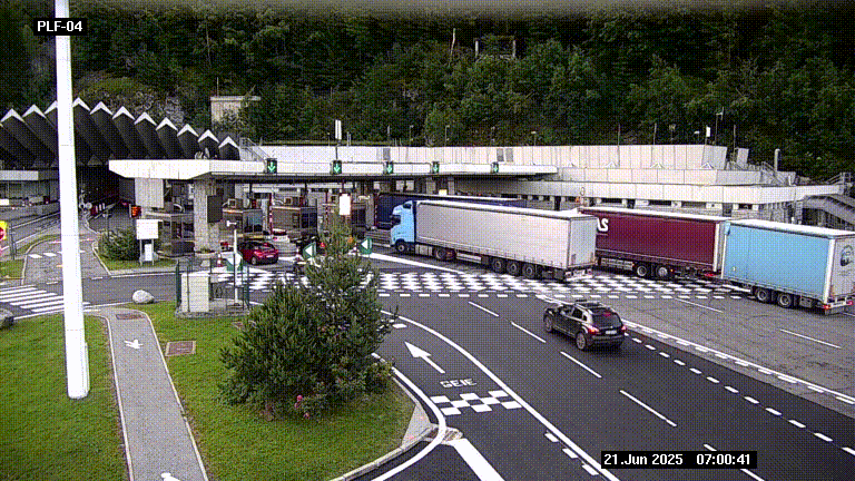 Webcam au péage du tunnel du Mont-Blanc, côté entrée France à Chamonix, au bout de l'A40