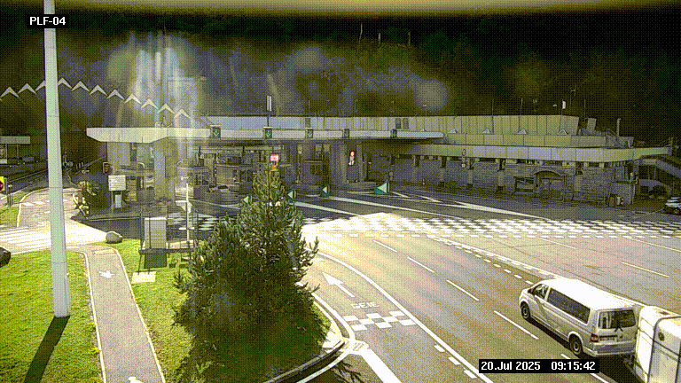 Webcam au péage du tunnel du Mont-Blanc, côté entrée France à Chamonix, au bout de l'A40