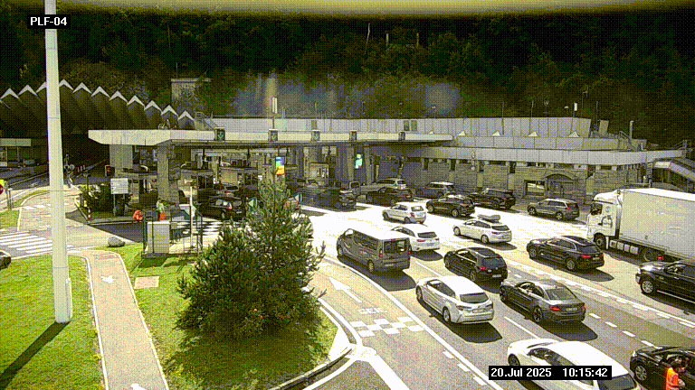 <h2>Webcam au péage du tunnel du Mont-Blanc, côté entrée France à Chamonix, au bout de l'A40</h2>