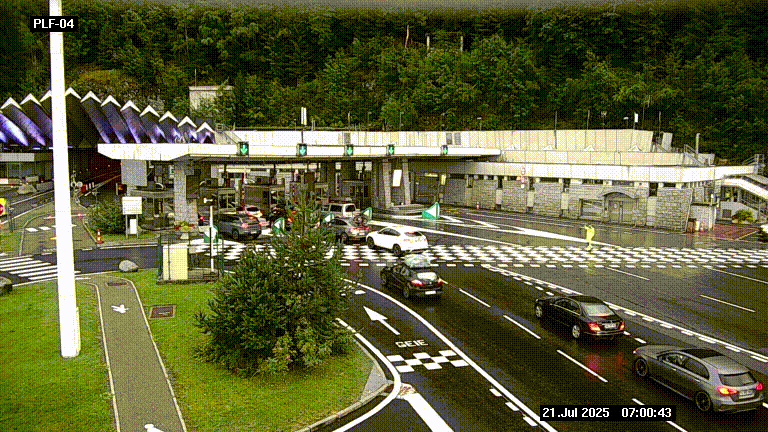 Webcam au péage du tunnel du Mont-Blanc, côté entrée France à Chamonix, au bout de l'A40