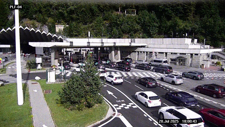 Webcam au péage du tunnel du Mont-Blanc, côté entrée France à Chamonix, au bout de l'A40