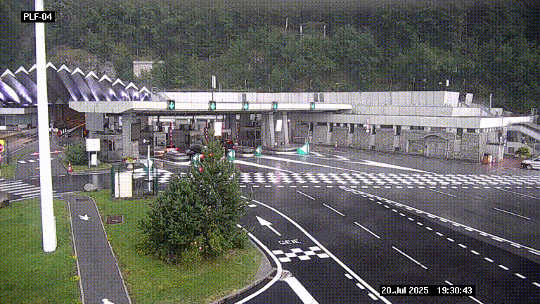 Webcam au péage du tunnel du Mont-Blanc, côté entrée France à Chamonix, au bout de l'A40