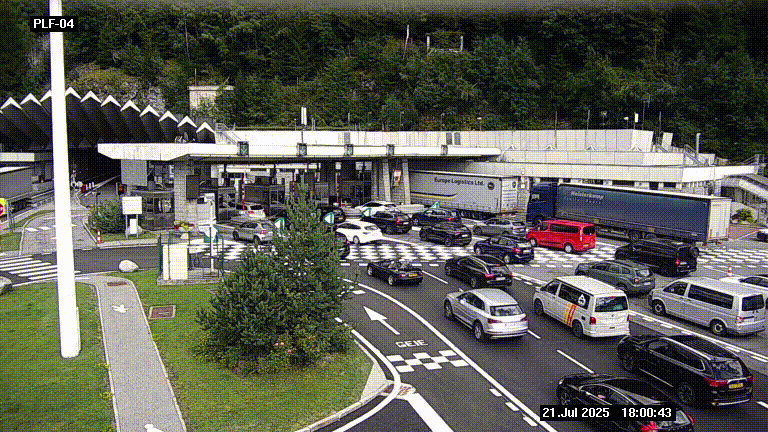 Webcam au péage du tunnel du Mont-Blanc, côté entrée France à Chamonix, au bout de l'A40