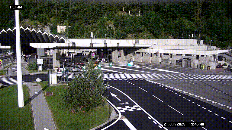 Webcam au péage du tunnel du Mont-Blanc, côté entrée France à Chamonix, au bout de l'A40